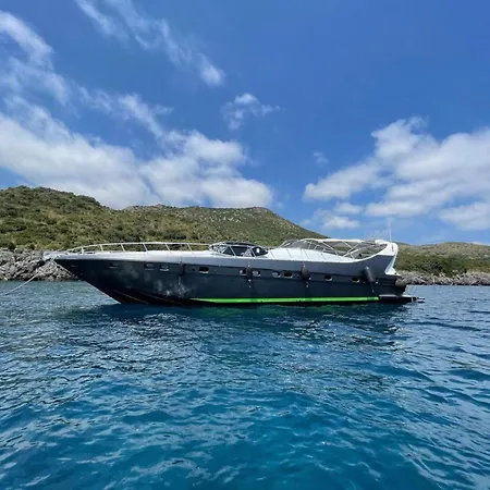 La Baronessa Botel Positano