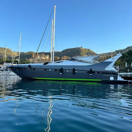 La Baronessa Botel Positano